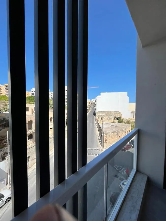 Bay'S Water Apartment Saint Julian's 0*,  Malta